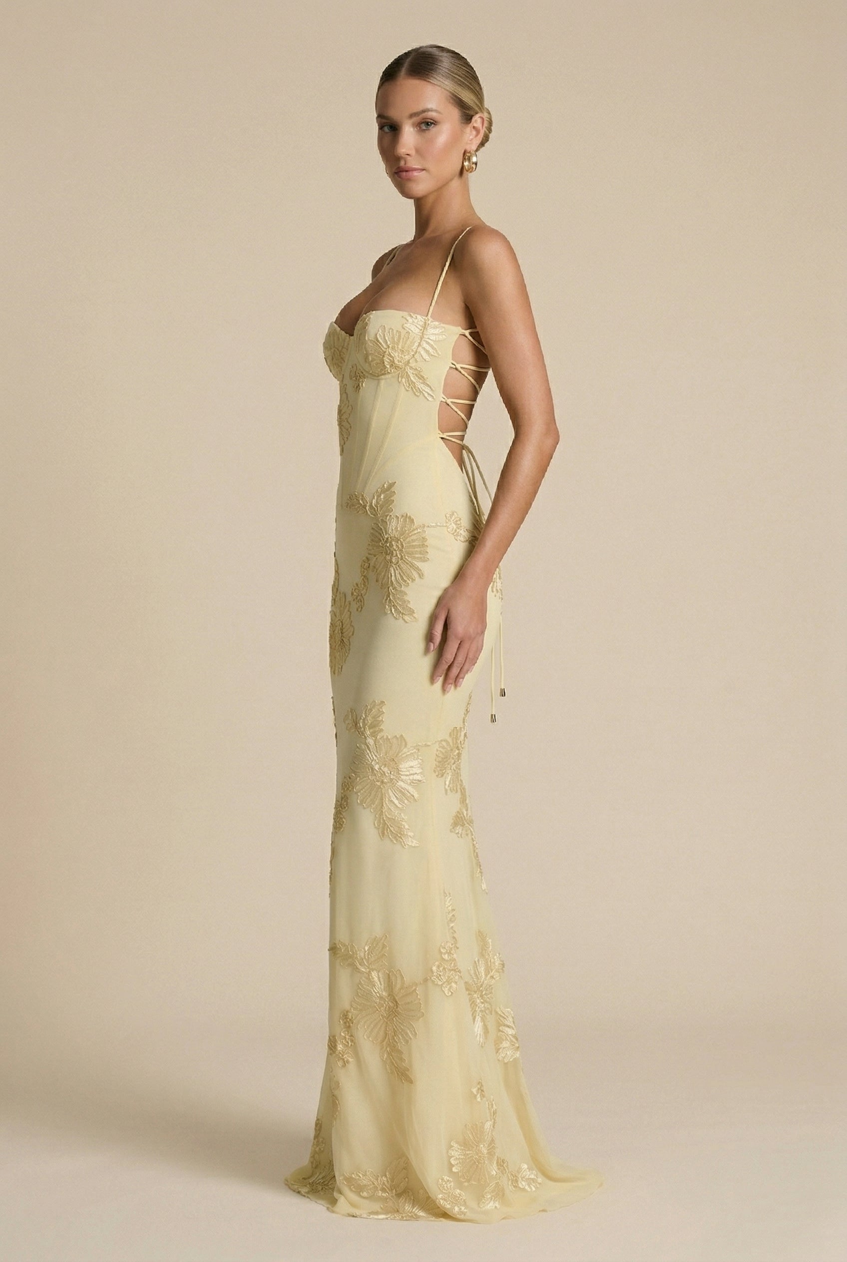 Women’s Floral Backless Maxi Dress – Sleeveless Sling, Slim-Fit Zip-Up Evening Style