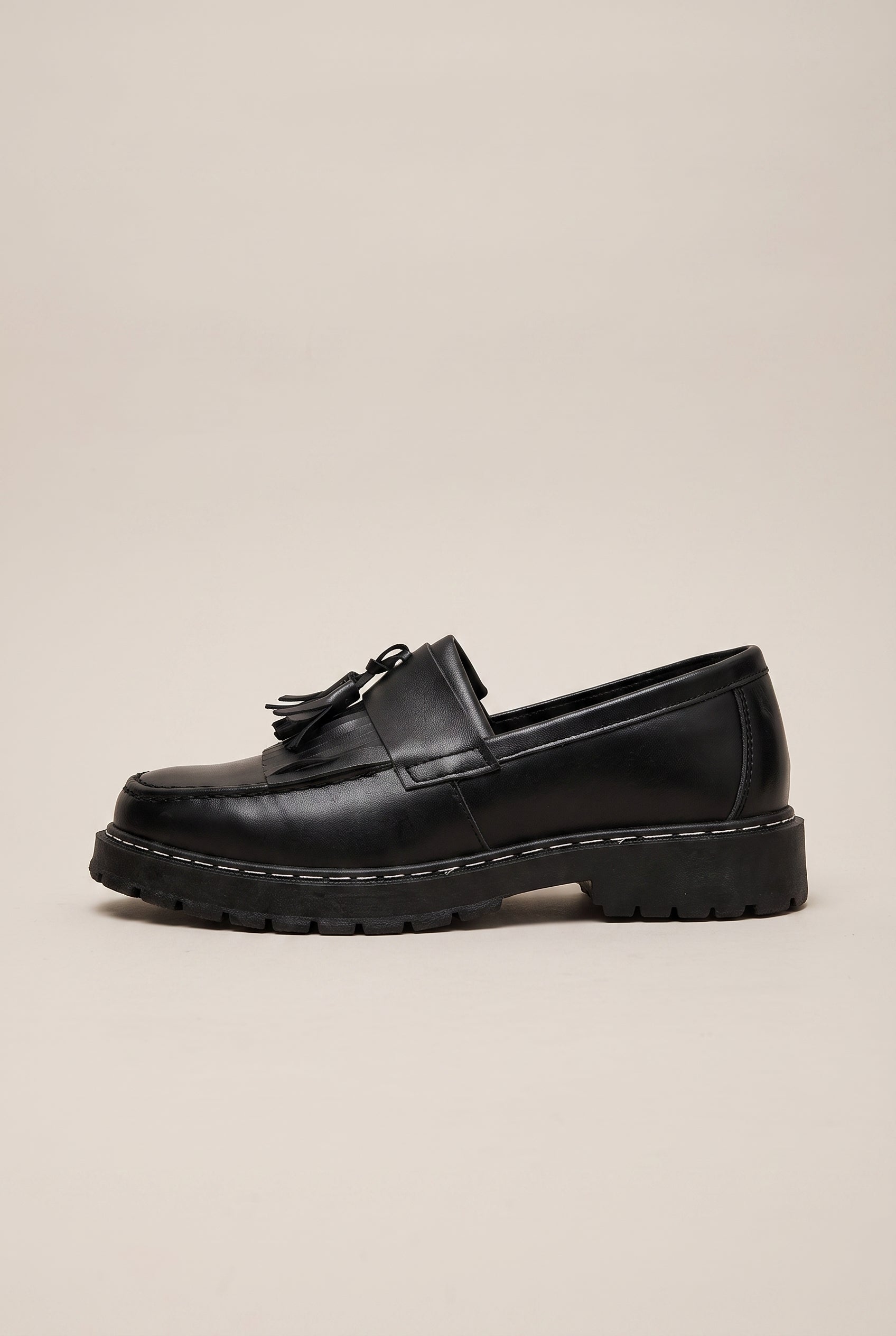 Perigee | Men's Leather Tassel Loafers Slip-On Wedge Round-Toe British Casual Shoes