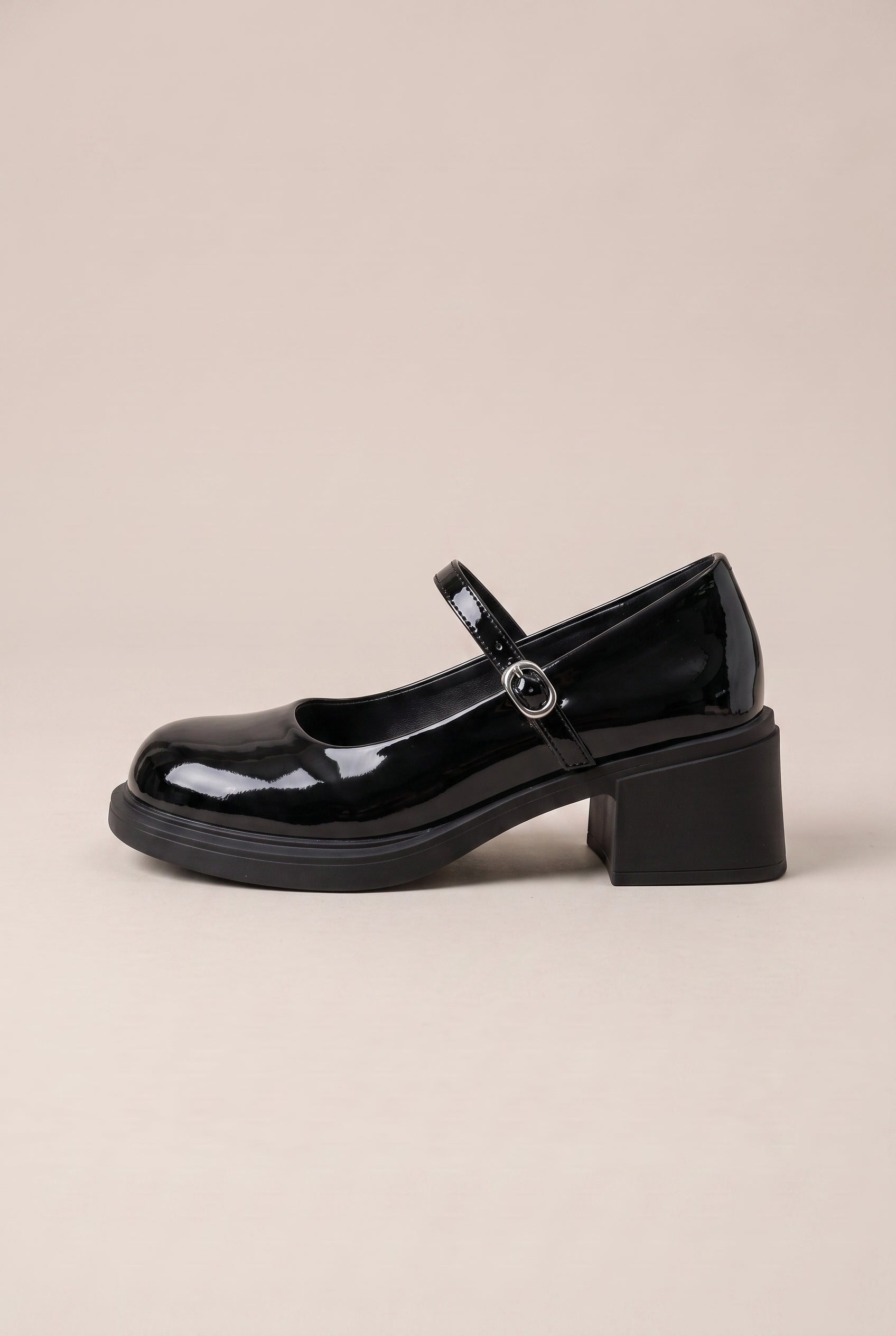 Crescent | Retro Mary Jane Shoes Wine Glass Heel Slip-On Glossy British Flats