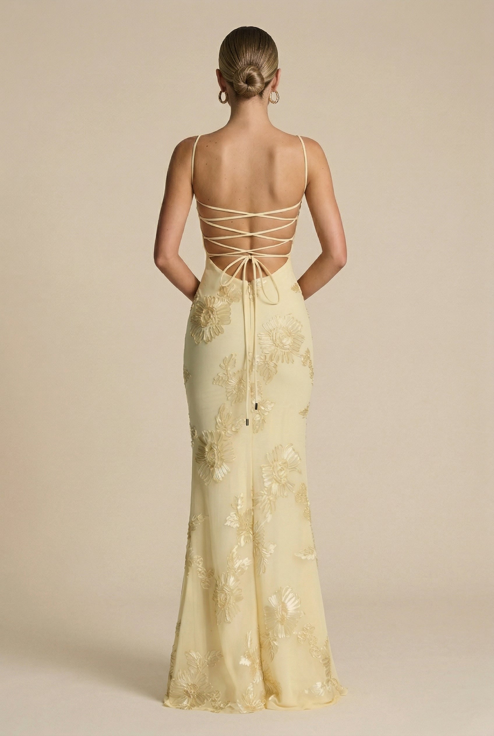 Women’s Floral Backless Maxi Dress – Sleeveless Sling, Slim-Fit Zip-Up Evening Style