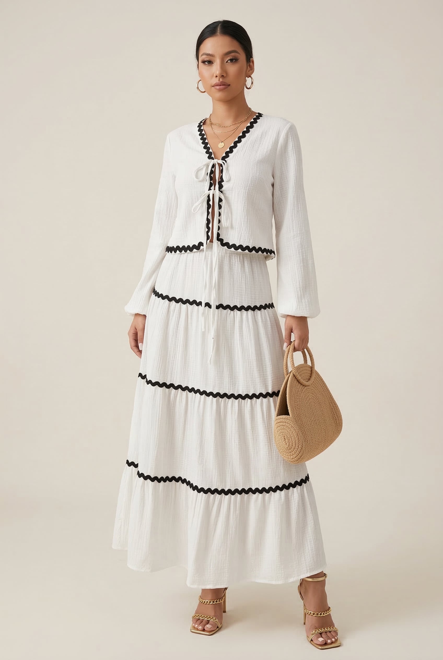 Elegant Flowing Long-Sleeve Dress