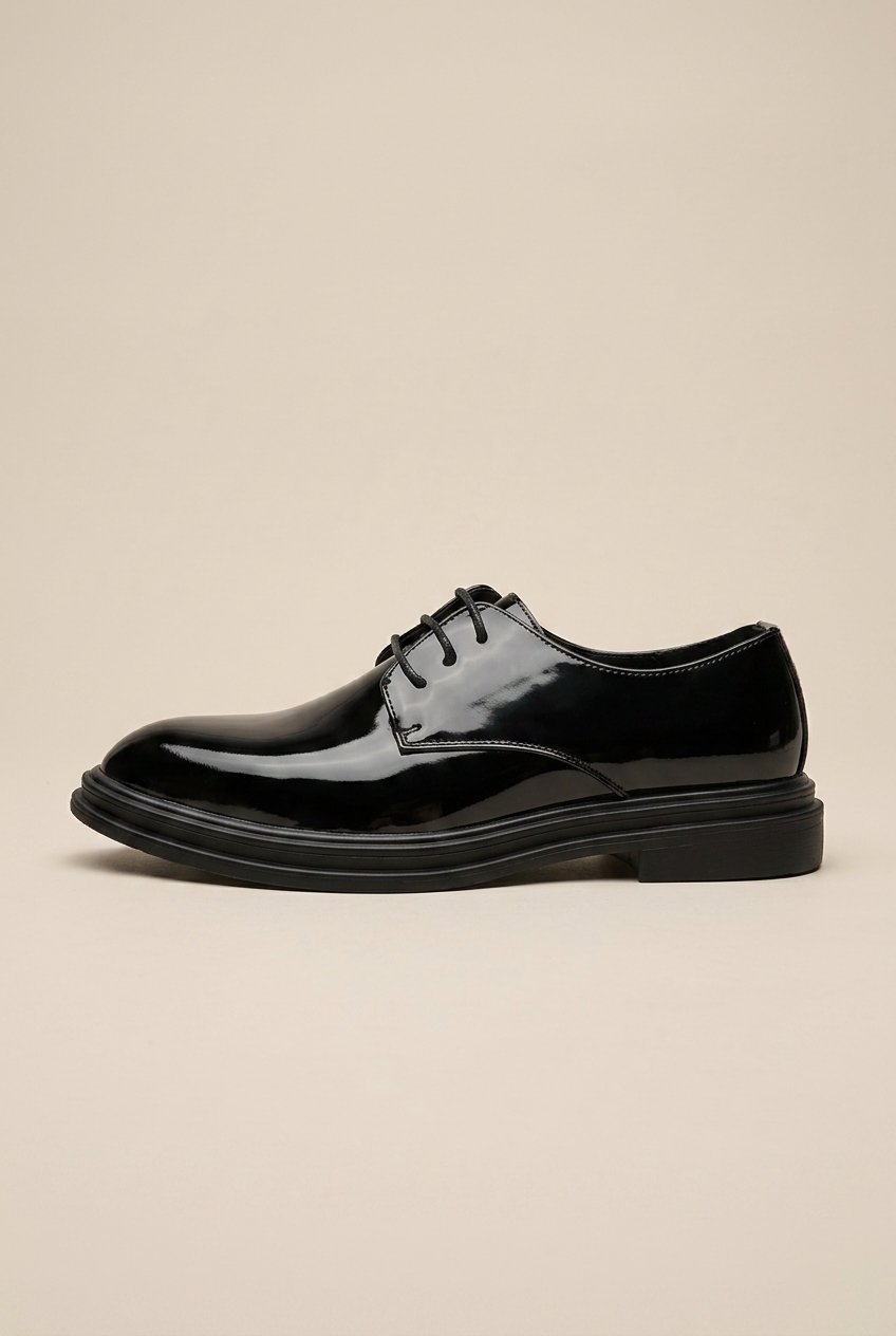 Umbra | Pointed Toe Leather Shoes Sleek Black Formal Slip-On Lightweight